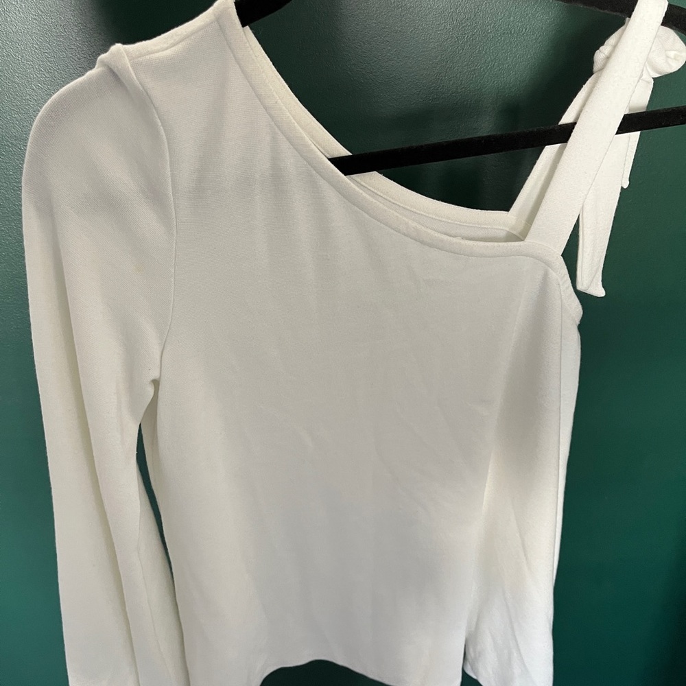 Club Monaco One Strap Bow Tie White Sweater | M - Picture 2 of 5